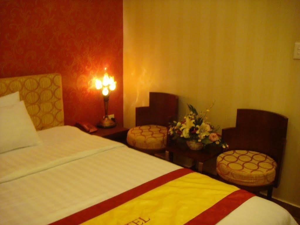 Mays Hotel- Ben Thanh Ho Chi Minh-stad Buitenkant foto